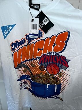 New Era White New York Knicks Graphic Tee with Orange & Blue Logo